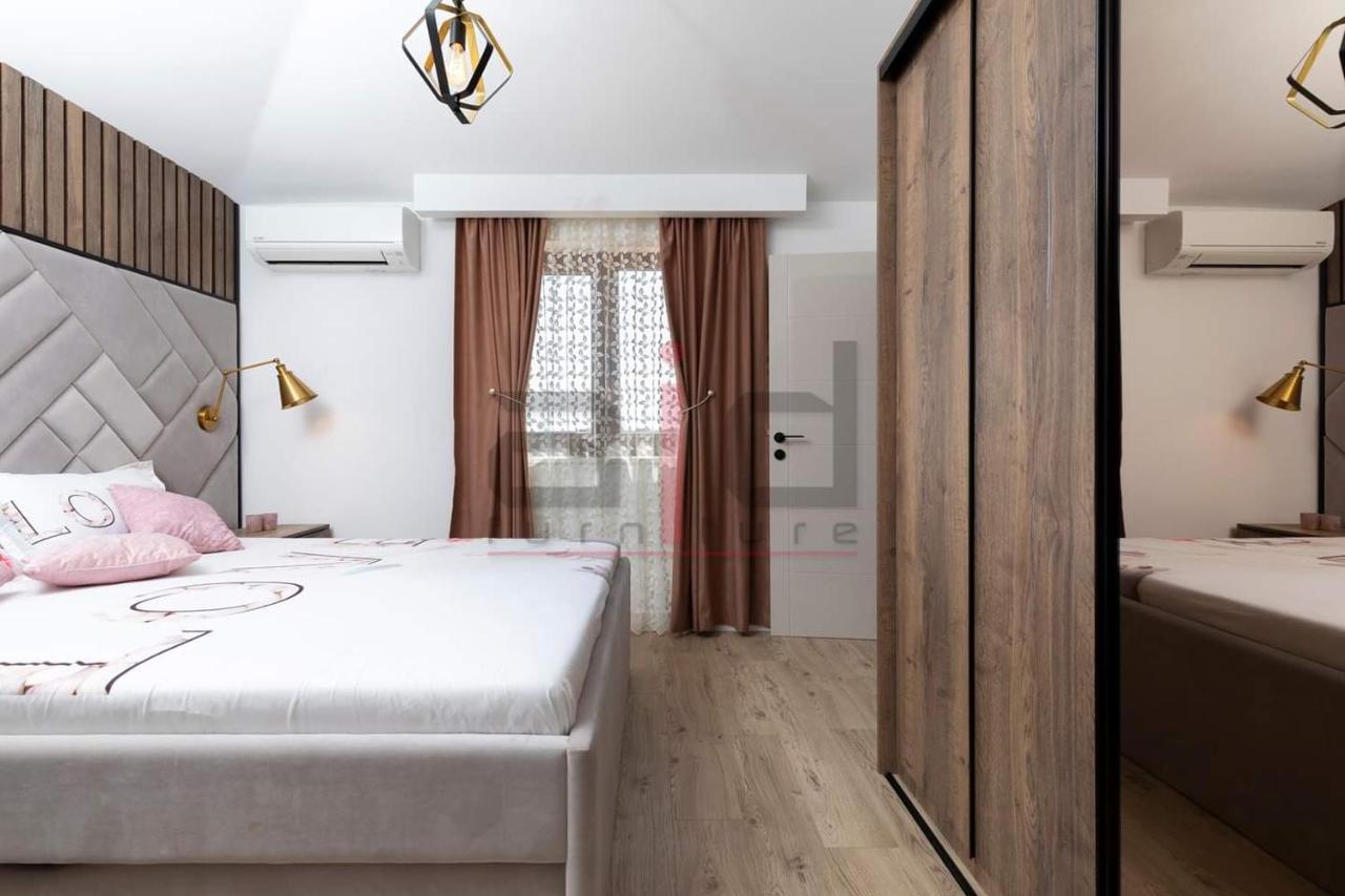 Pula Porta Aurea & Wellness Oasis Apartment Exterior photo